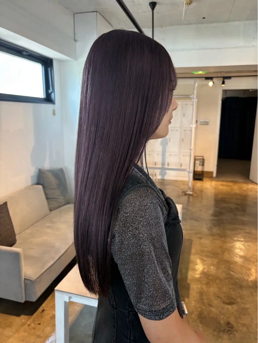 ロング カラー ベージュカラー ブリーチ ボルドーカラー ブラウンカラー カシス ヘアカラー トリートメント 個性派/デザイン/ ハイトーン AMIのヘアスタイル