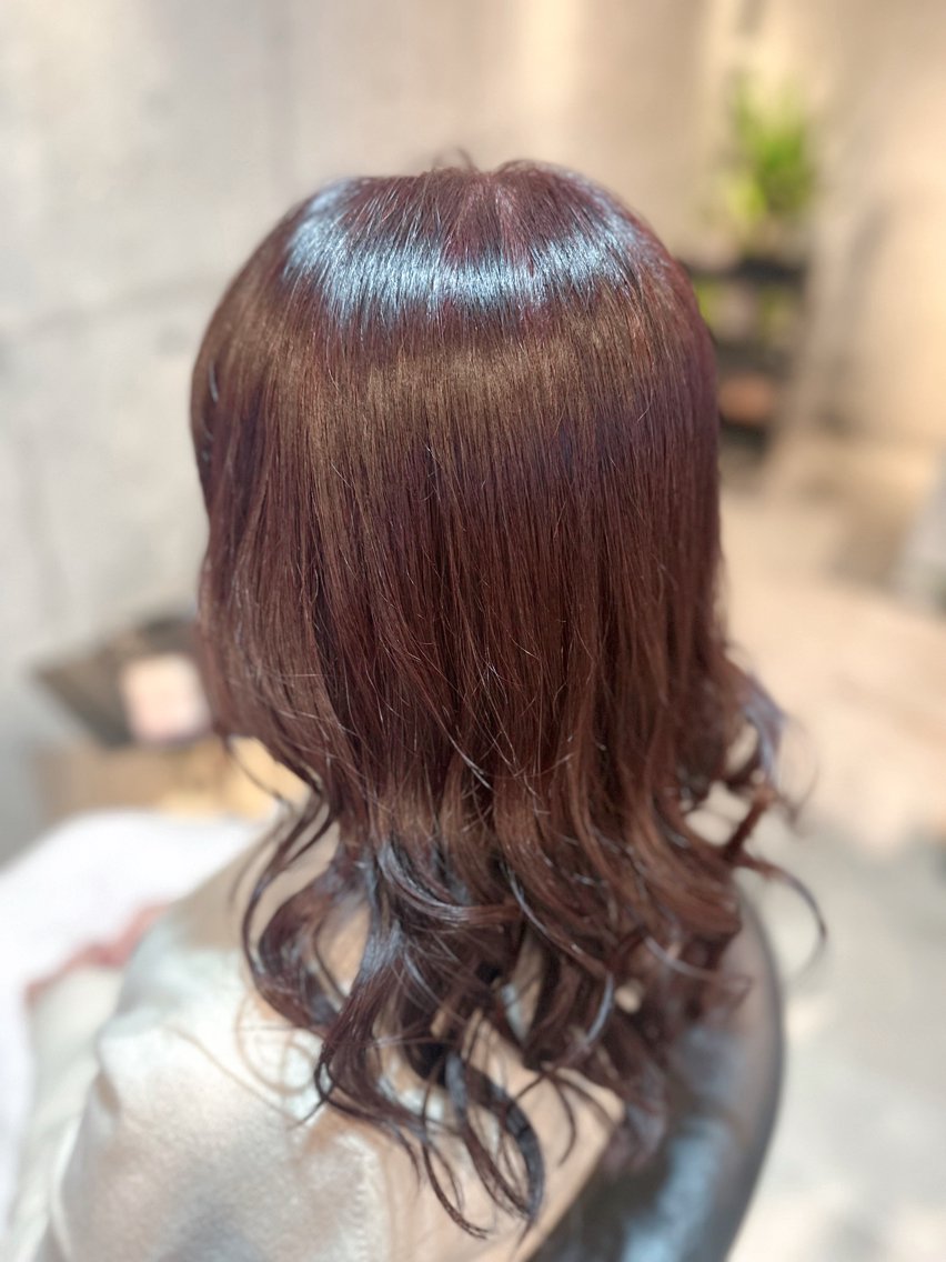 カラー ピンクカラー レッドカラー I’llまぃまぃ 南吹田️のヘアスタイル
