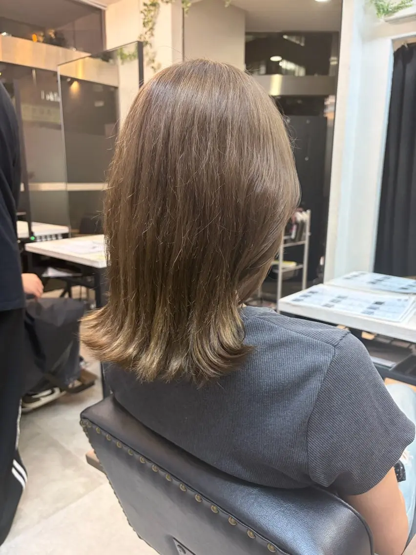 ミディアム カラー ブリーチ ヘアカラー モデルさん 大募集🌟Mayuのヘアスタイル