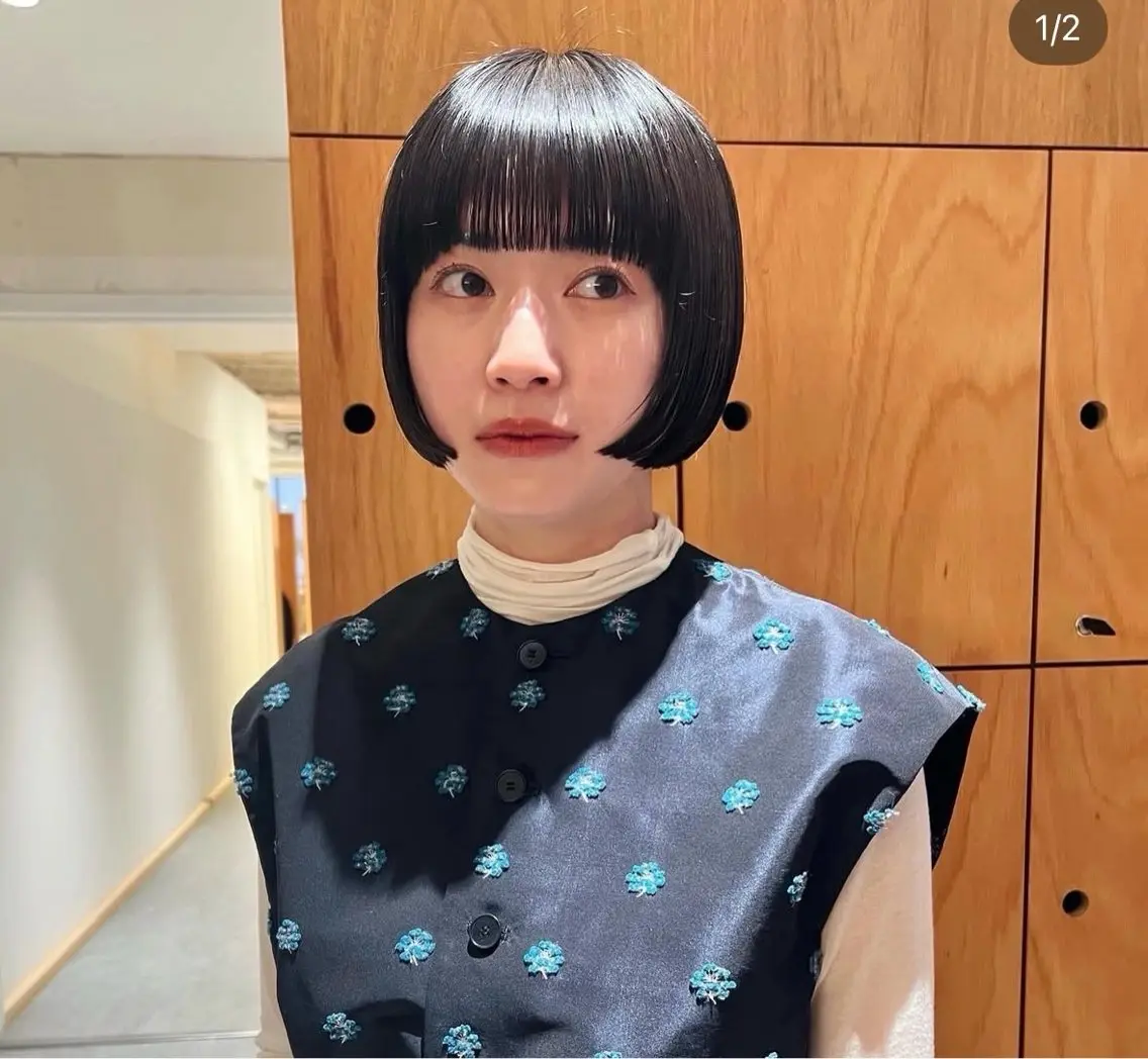 ミディアム yoshihama sumireのヘアスタイル