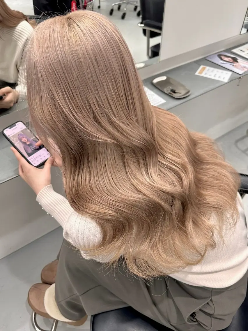【誰でも使える✨️】ダブルカラー+4stepトリートメント+ブロー🎀の写真