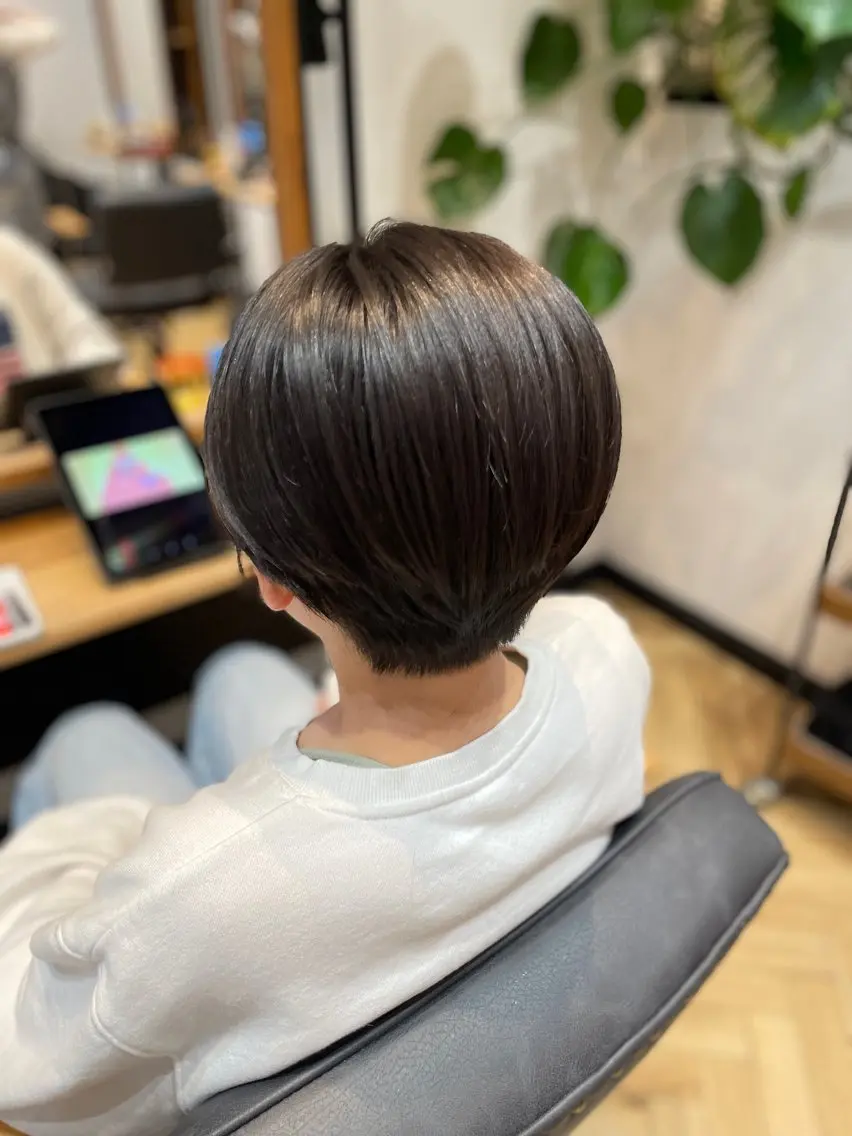 ショート ショートヘア カット 望恵🌸 韓国🇰🇷スタイルのヘアスタイル
