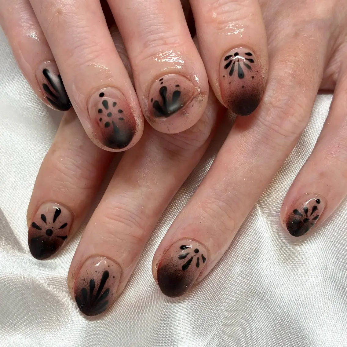 ネイル ハンドネイル Nail ヌシん家 AKANEのネイルデザイン