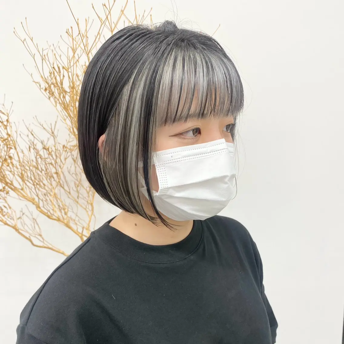 カット+フェイスフレーミング(ブリーチ込)の写真