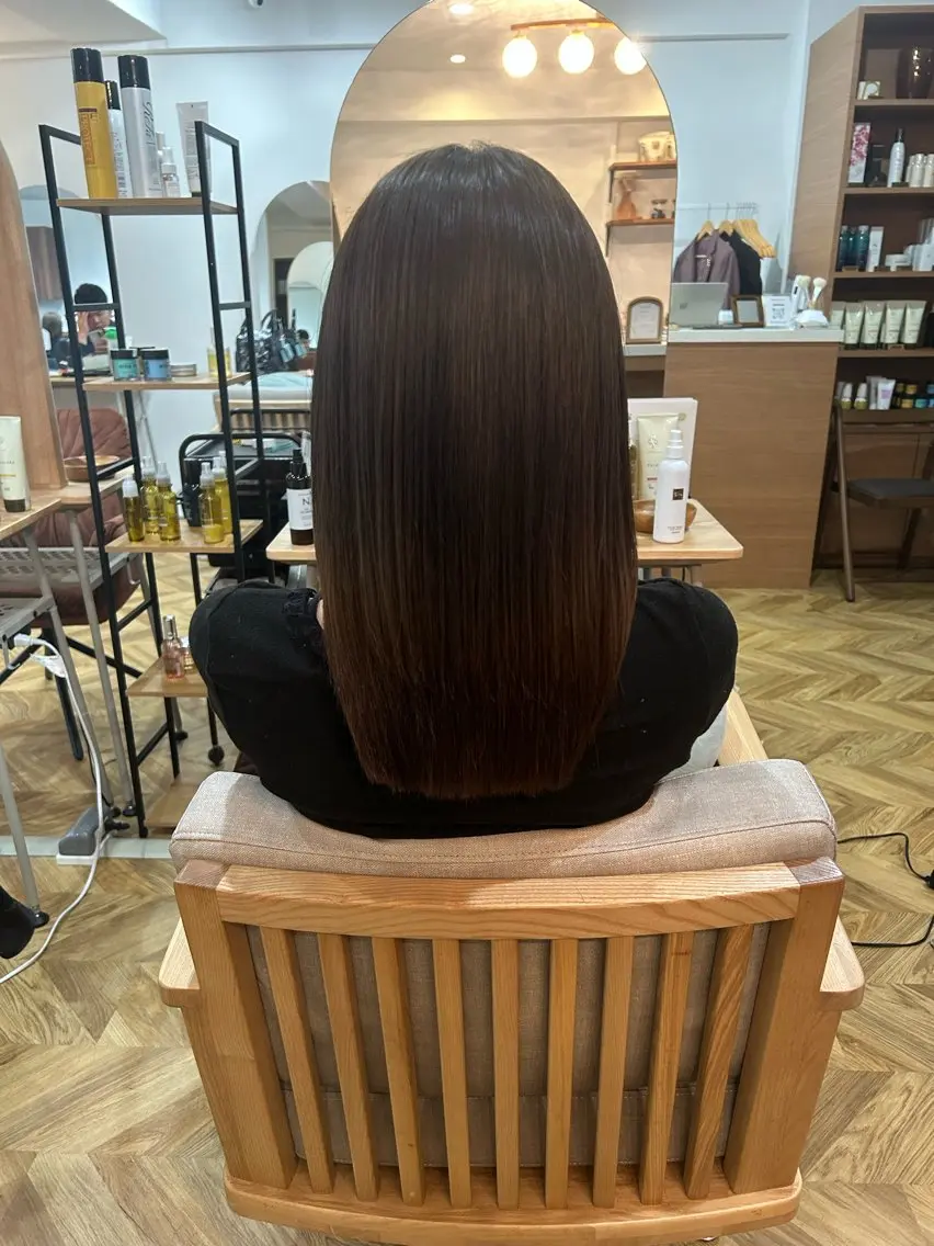 セミロング カット 縮毛矯正 櫻井園子🌸 縮毛矯正のヘアスタイル