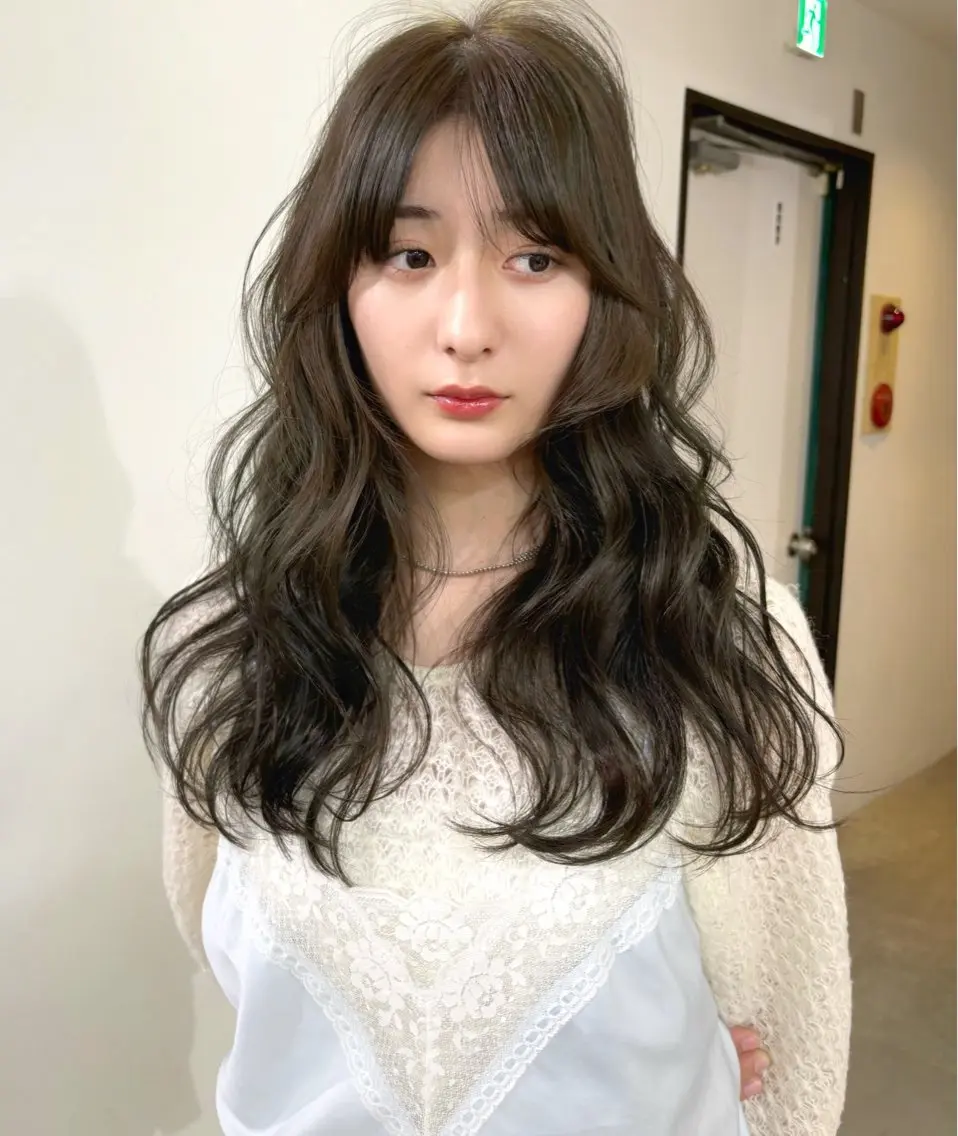 ロング カラー ブリーチ ダブルカラー ブリーチなしカラー カット ヘアカラー mizuki/ピンク ベージュ.レイヤーのヘアスタイル