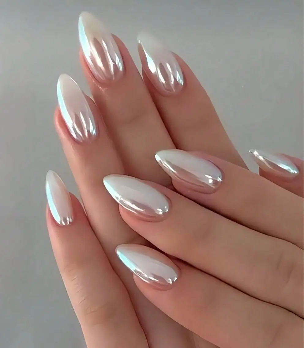 チップ長さ出し10本ミラー/オーロラネイル💅の写真