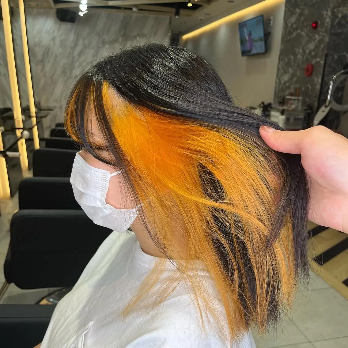 ミディアム カット トリートメント 🌈カラー特化 ハイトーンけいと🌈のヘアスタイル