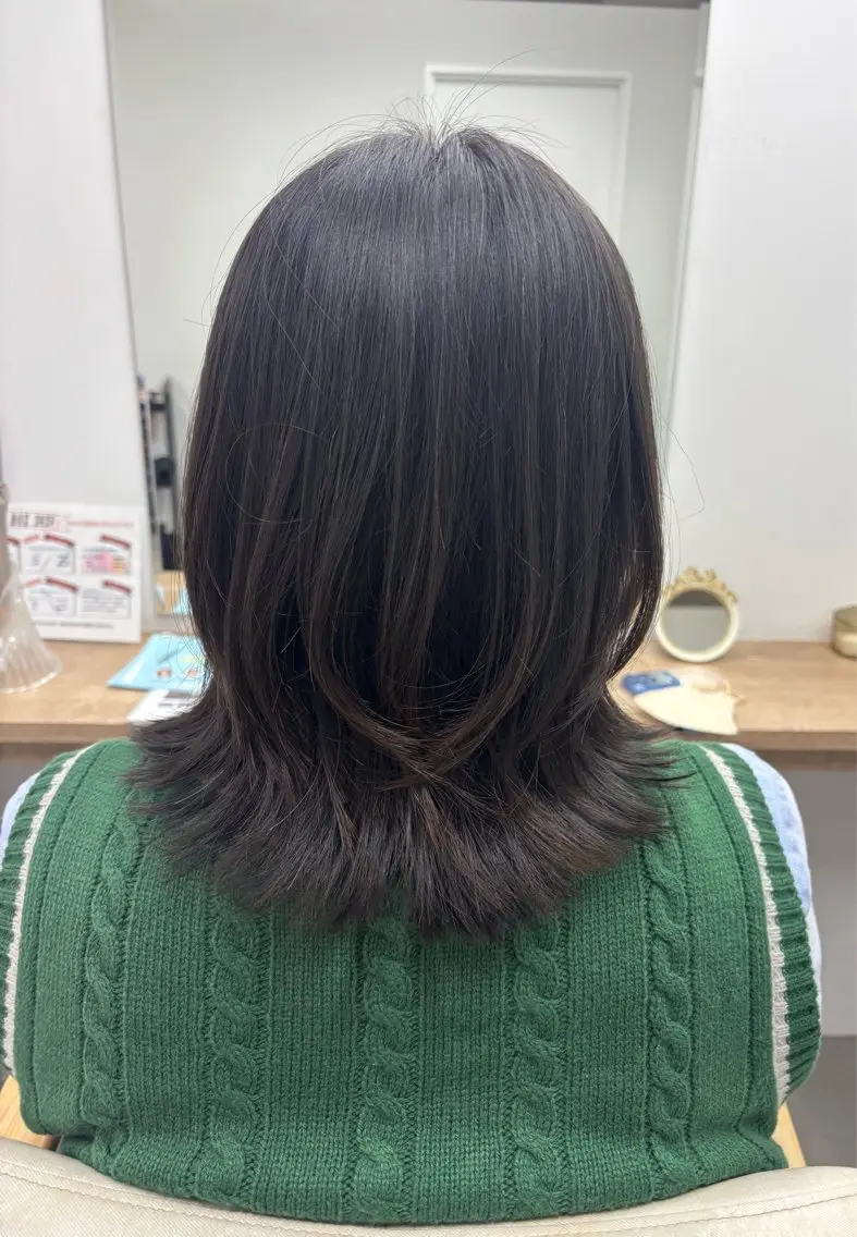 ミディアム カットモデル募集中 💇🏻　福田彩南のヘアスタイル