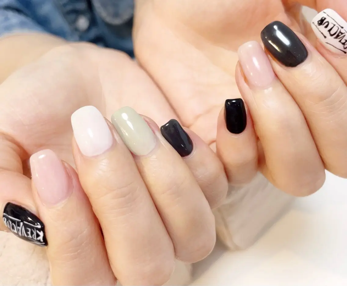ネイル manis .のネイルデザイン
