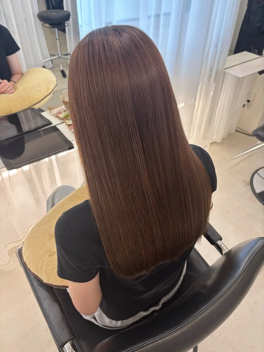 セミロング カラー ブラウンカラー 佐瀬 冬祈のヘアスタイル