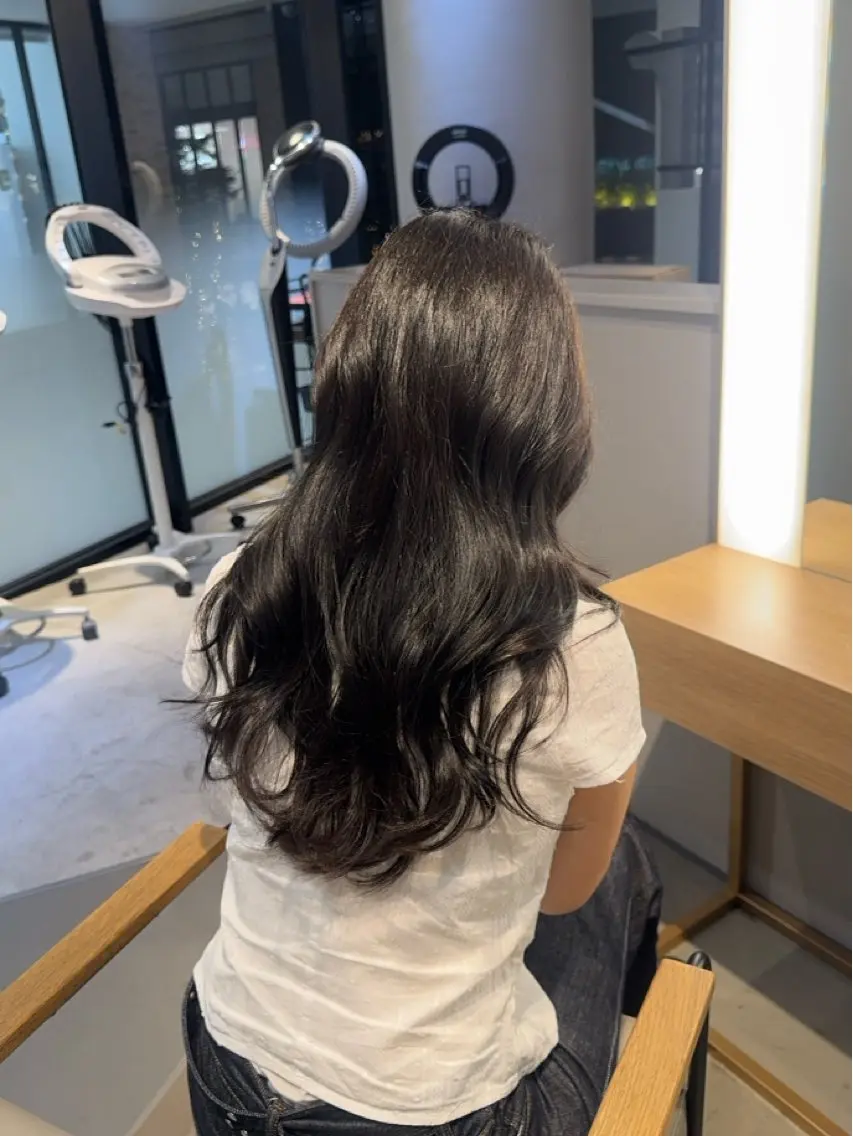 ロング カラー unopulir Shioriのヘアスタイル
