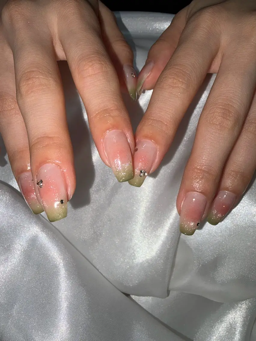 ネイル ハンドネイル nailroom sb𓈒𓂂𓏸のネイルデザイン