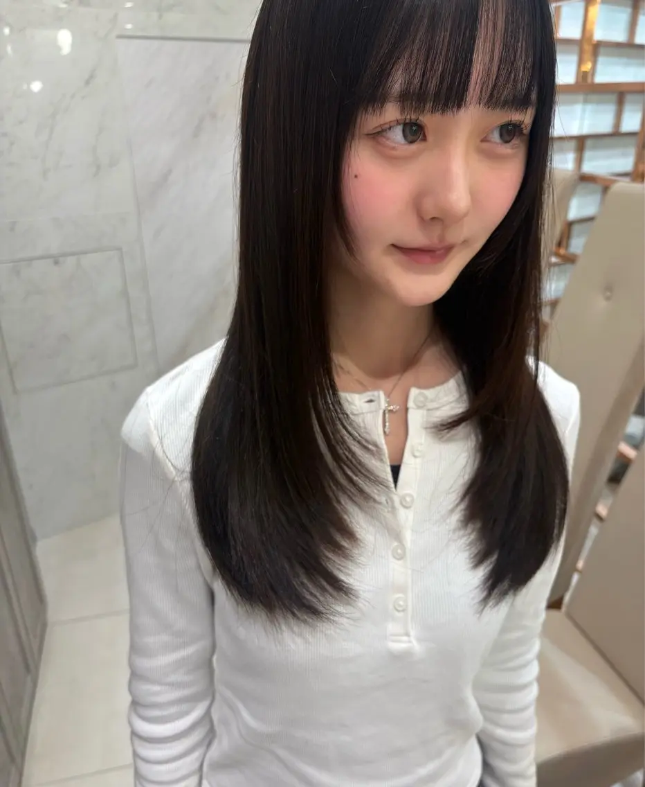 【1番人気🤍】カット+Aujua高保湿トリートメント+marbb(マイクロバブル)の写真