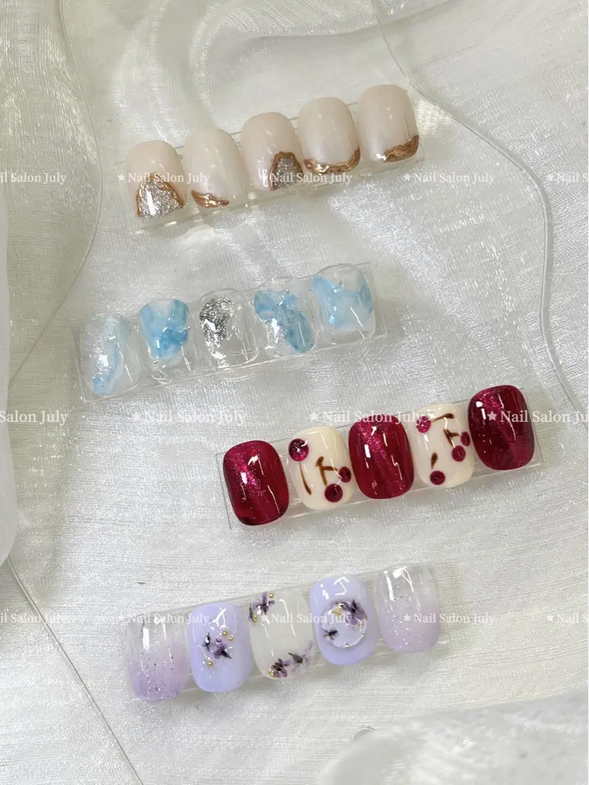 ネイル アートネイル オーロラネイル クリアネイル ジェルネイル ガーリー July モモのネイルデザイン