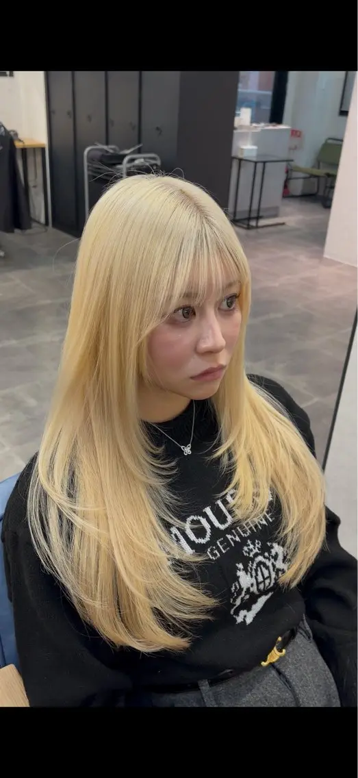 ロング カラー ブロンド カット ヘアカラー 🌟心斎橋レイヤー 艶ハイトーン/ウルフのヘアスタイル
