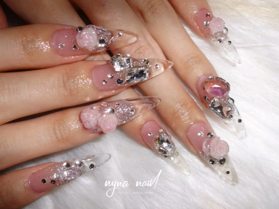 ネイル ハンドネイル Nyna nail Chiakiのネイルデザイン