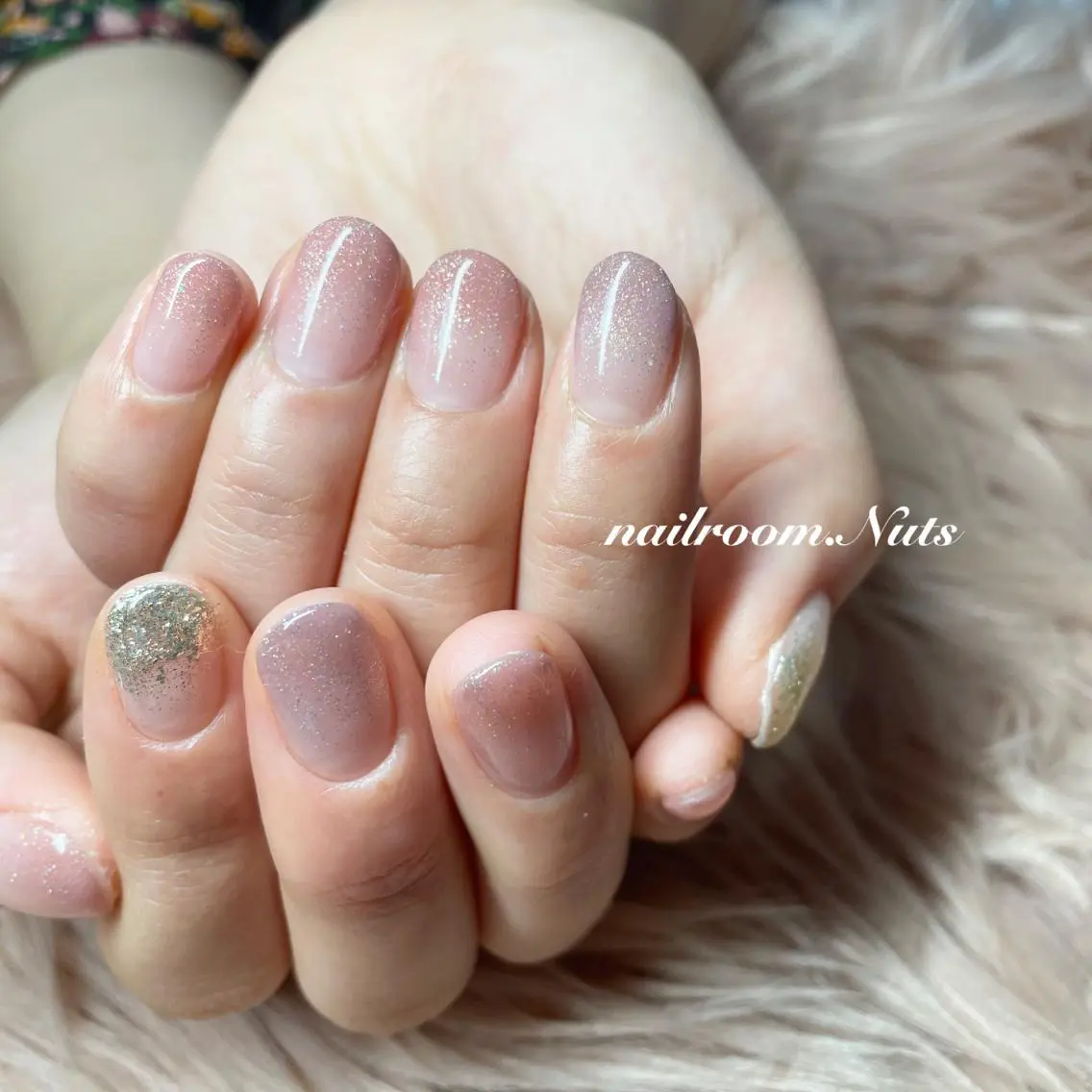 ネイル ハンドネイル nailsalon Nutsのネイルデザイン