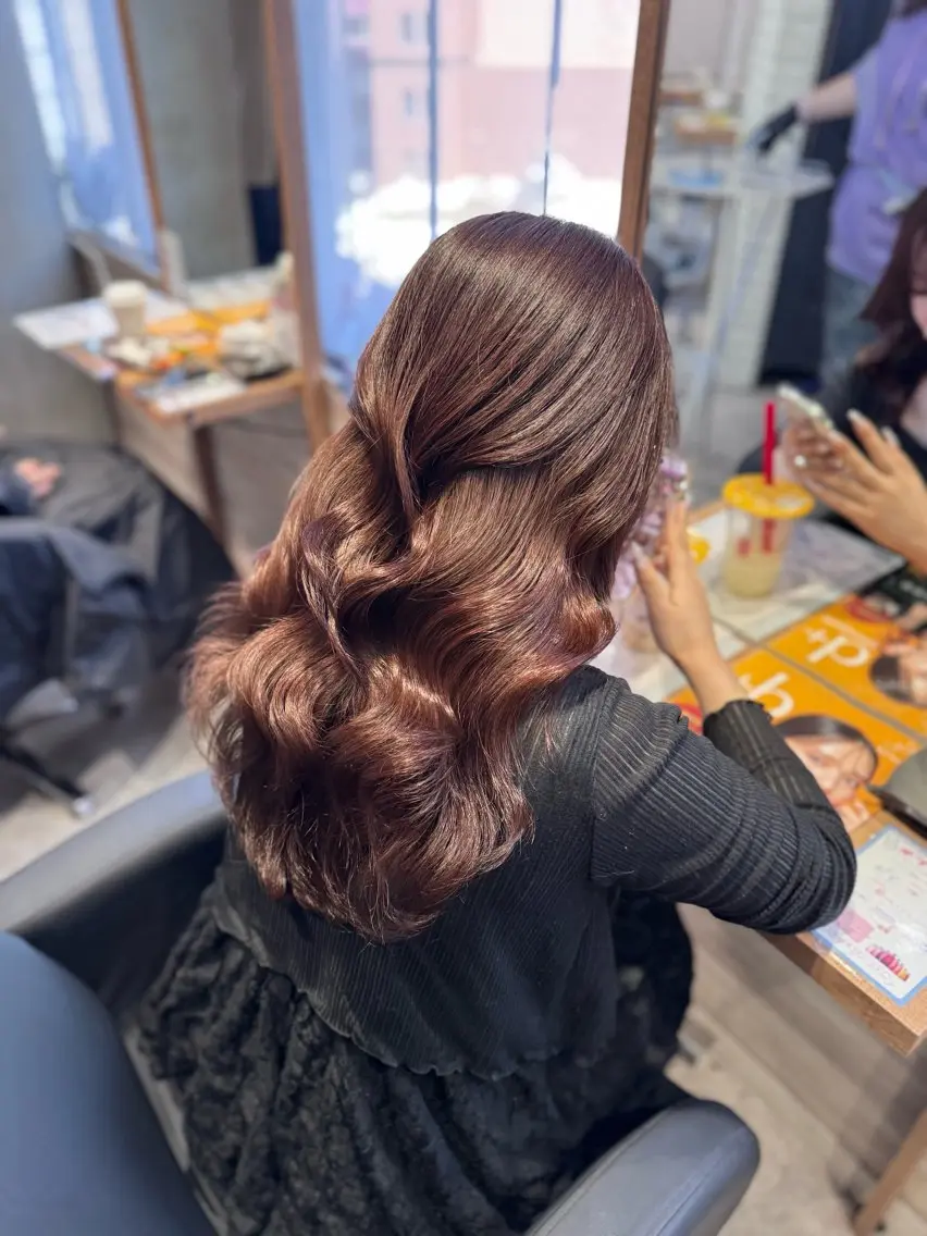 セミロング ピンクブラウン ヘアカラー 🎀Lupi /梅田 /Bian🤍のヘアスタイル