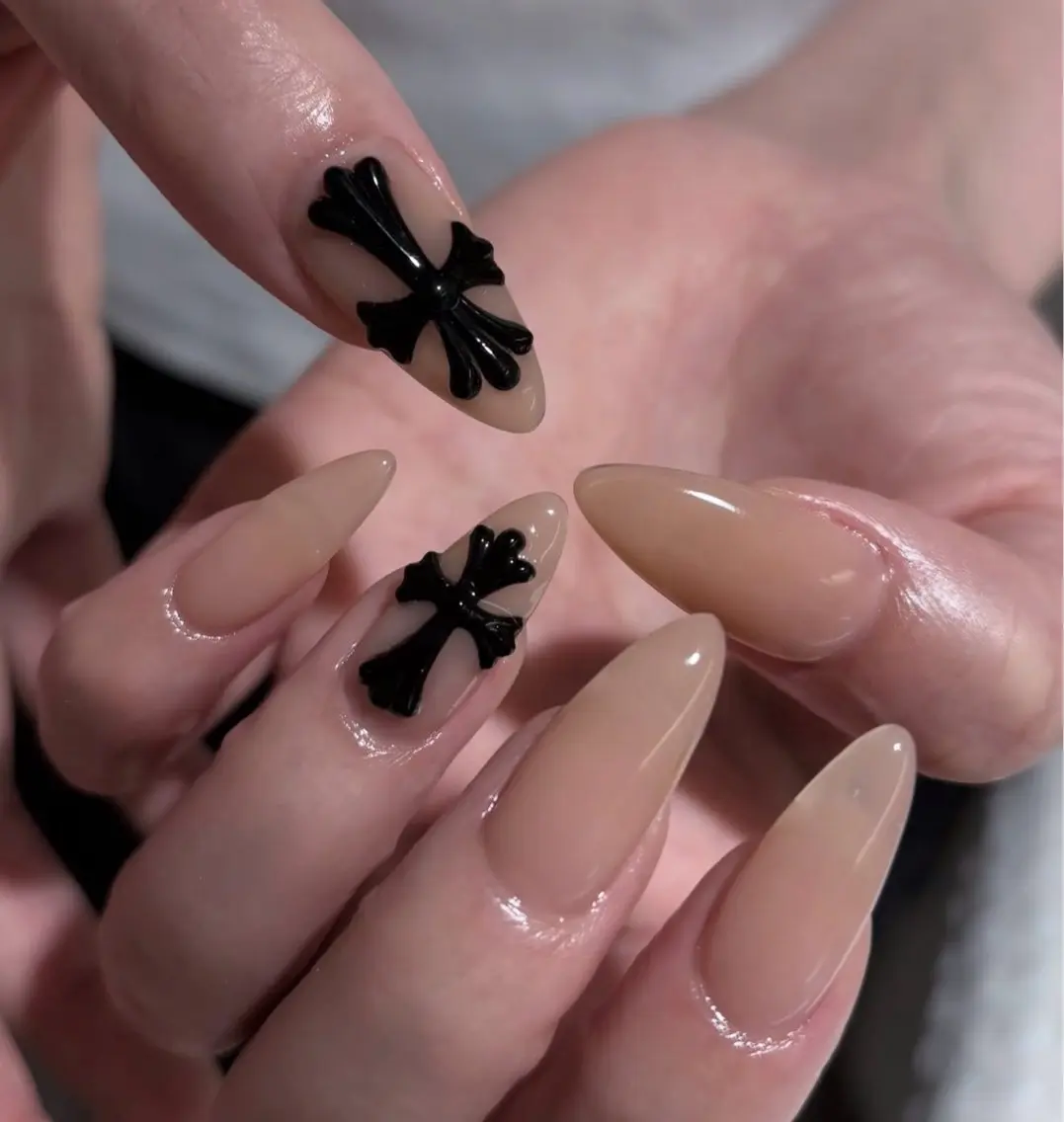 ネイル Nailsalon グリンのネイルデザイン