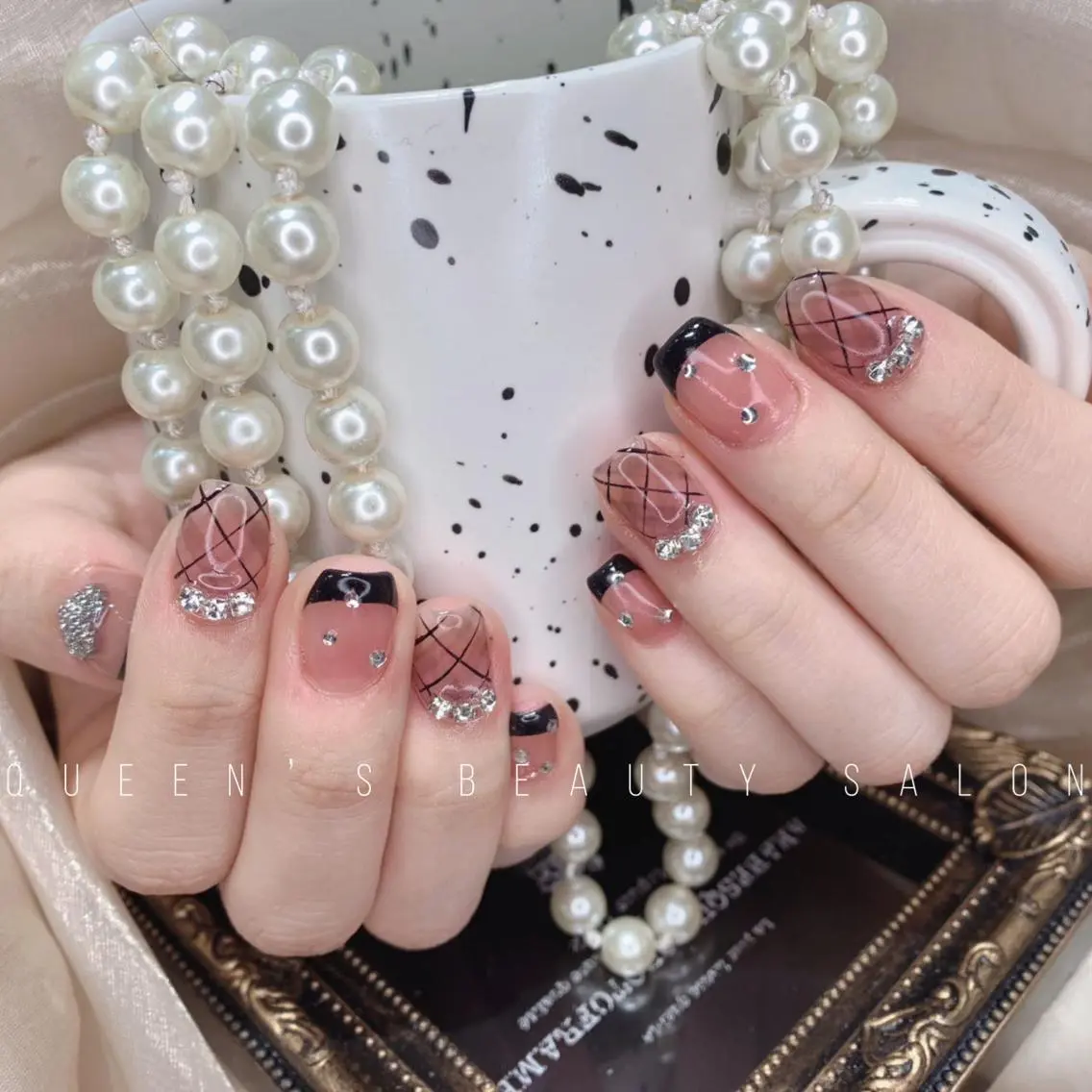 ネイル ハンドネイル Queens マオのネイルデザイン