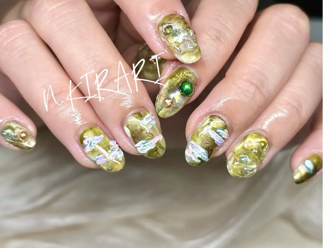 ネイル ニュアンスネイル ETE LUNA NAILのネイルデザイン