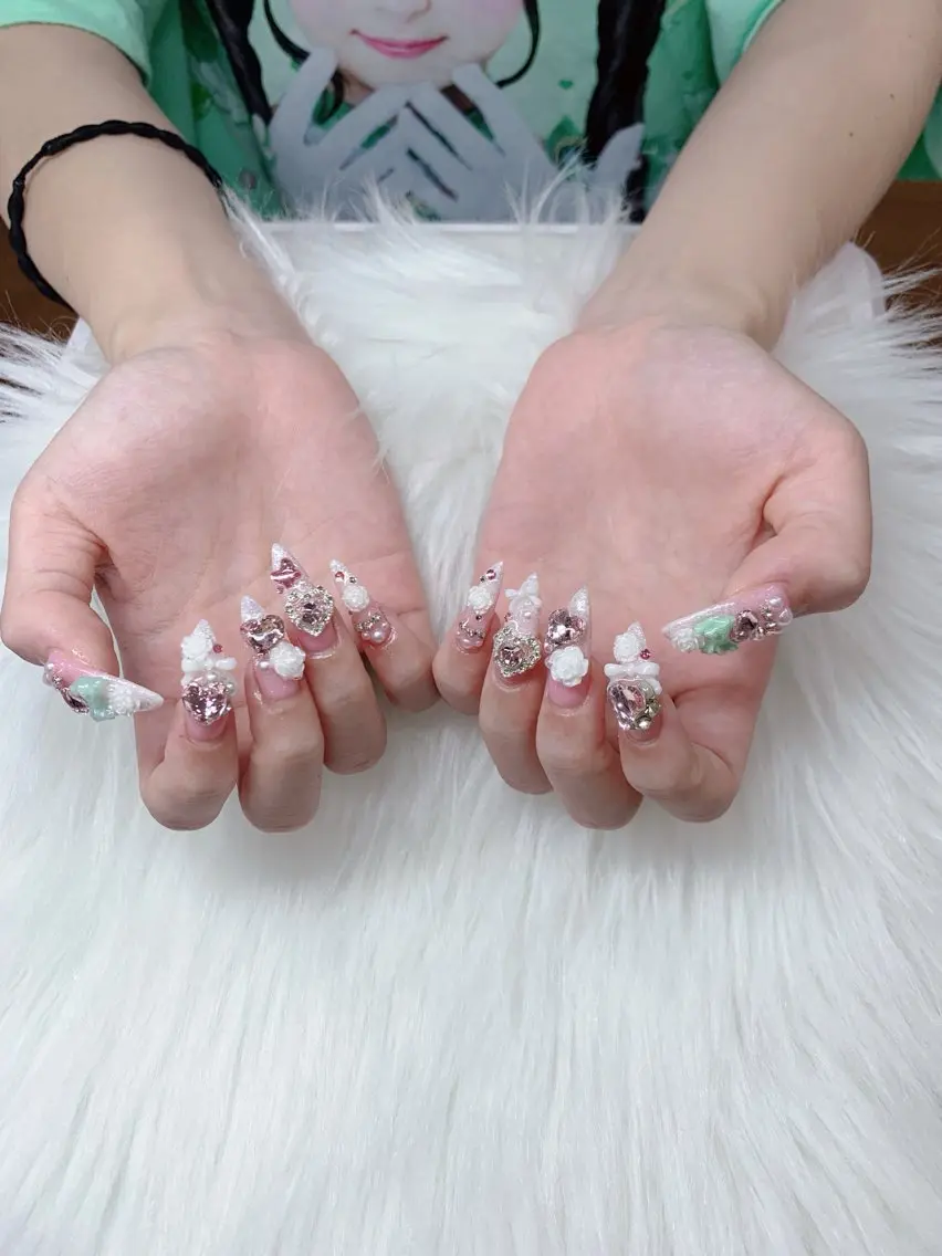 ネイル Hana Nailのネイルデザイン