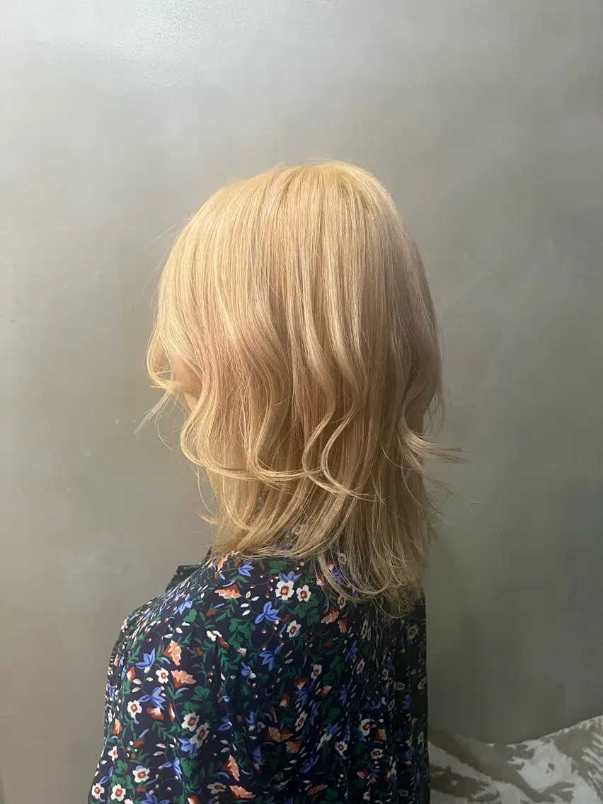カラー ベージュカラー 木下 旬起のヘアスタイル