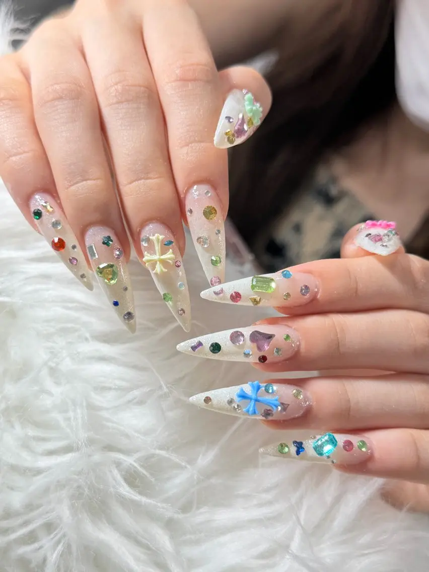 ネイル ハンドネイル Rinaky Amee Nailのネイルデザイン