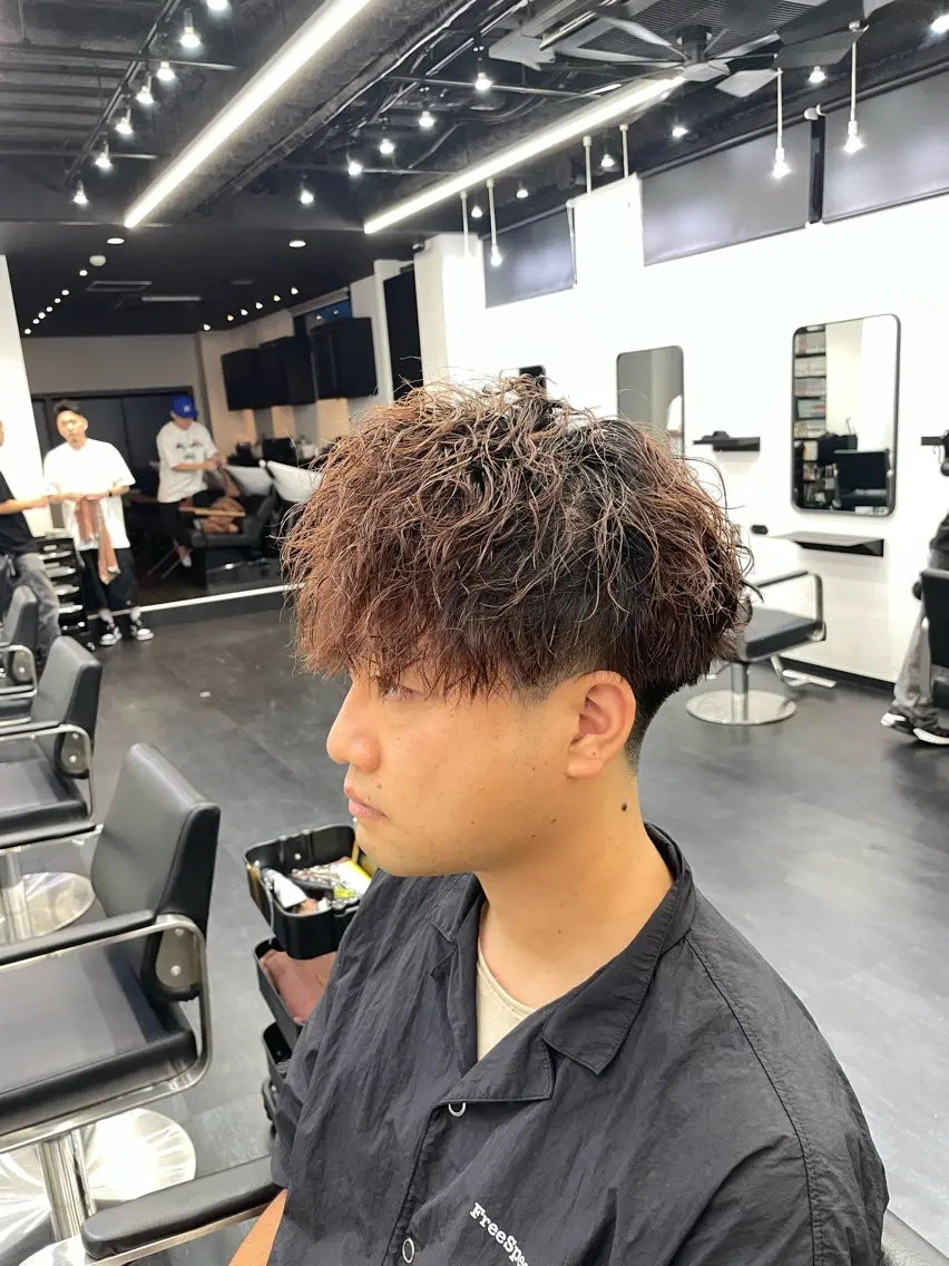 パーマ メンズ カット パーマ トリートメント ✨メンズ特化✨鈴木 遼太のヘアスタイル