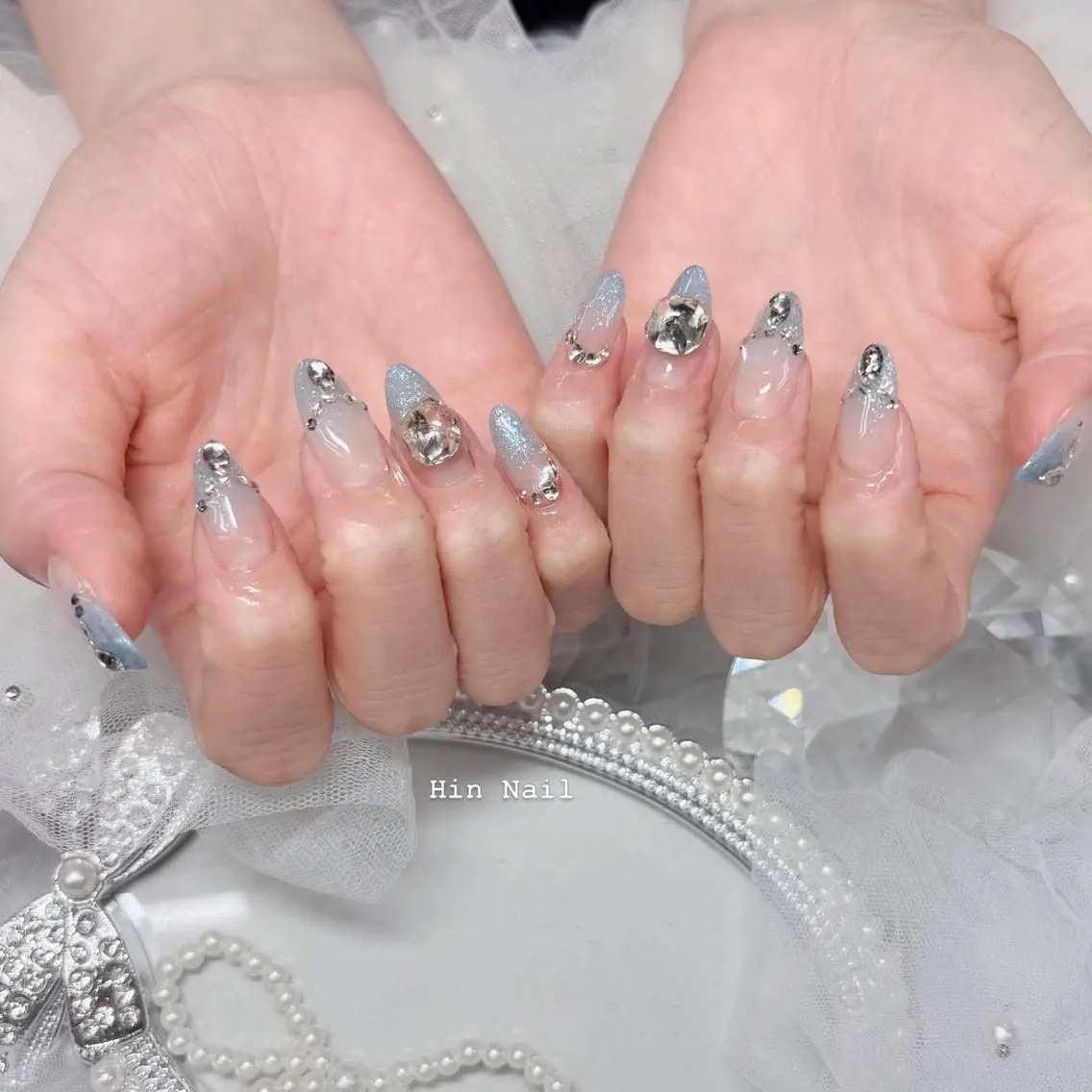 ネイル ハンドネイル Hin Nailのネイルデザイン
