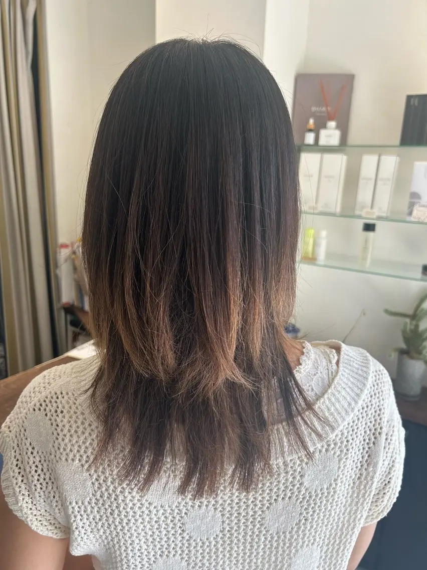 ミディアム 江川 輝星のヘアスタイル