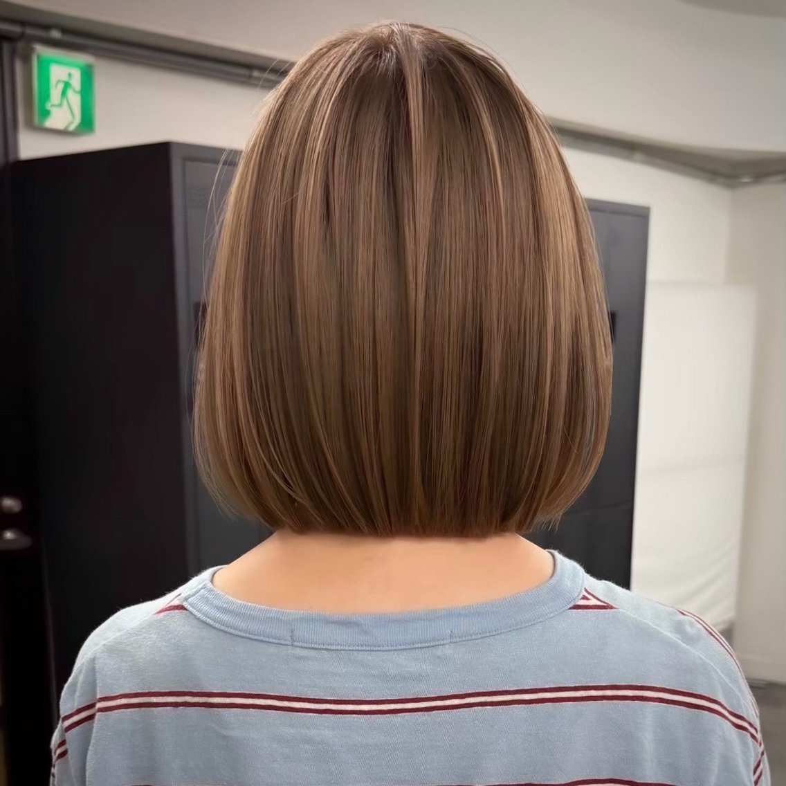 ミディアム カラー ベージュカラー 透明感カラー 内大久保 列夏のヘアスタイル