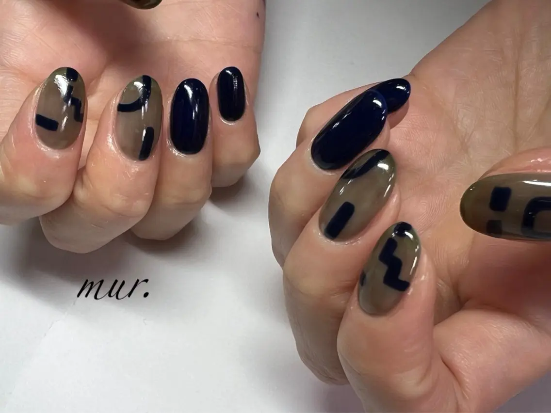 ネイル ジェルネイル 韓国ネイル ネイビー ワンカラーネイル ワンホンネイル nailsalon mur.のネイルデザイン