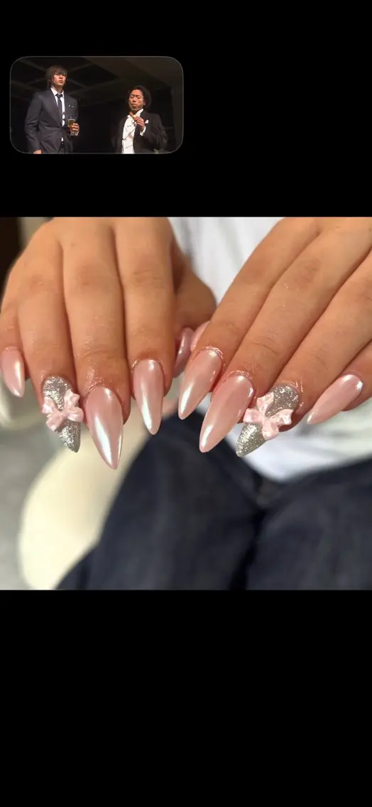 ネイル フレンチネイル ジェルネイル 韓国ネイル ロングネイル ストーンネイル Nailstudio Hulmのネイルデザイン