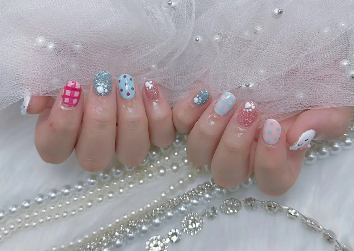 ネイル アートネイル ジェルネイル 韓国ネイル ニュアンスネイル ハンドネイル ハンドケア Luna Nail.Novaのネイルデザイン
