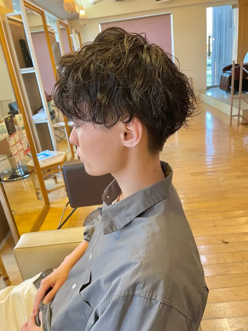 パーマ メンズ カット パーマ トリートメント 村松 寛太のヘアスタイル