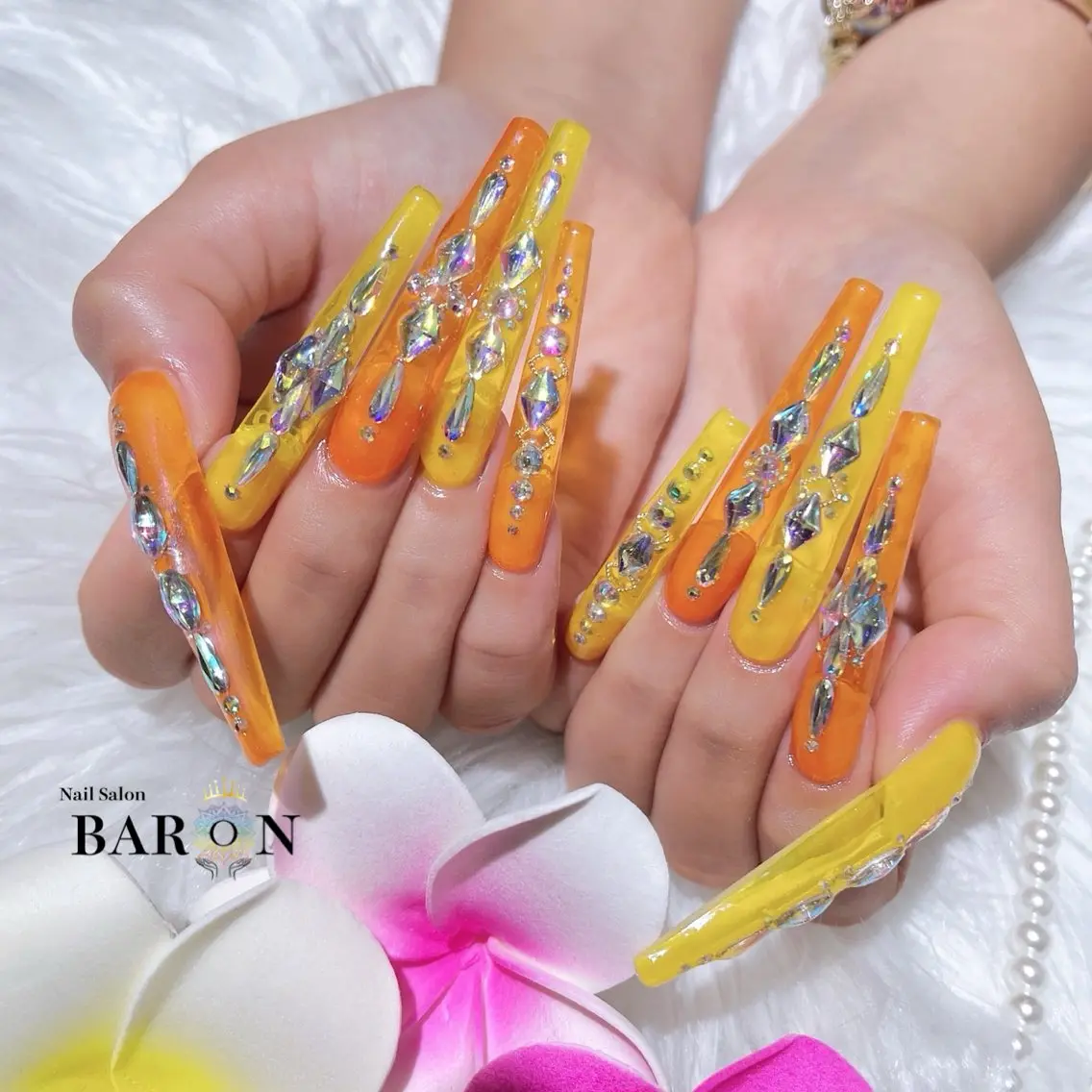 ロング BARON SAKIのネイルデザイン