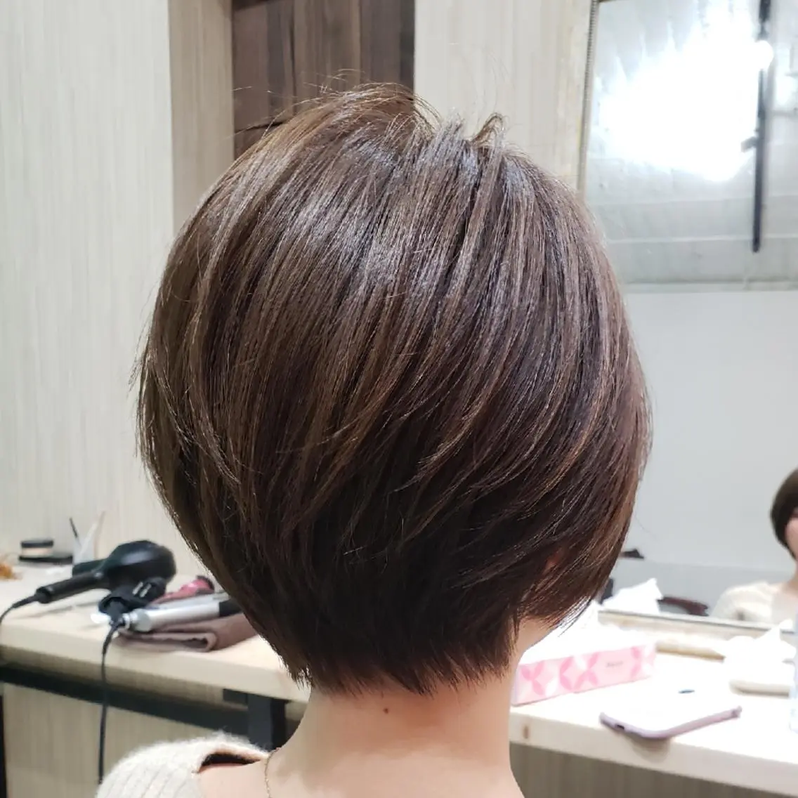 ショート [店長]カラーが好評 　小林のヘアスタイル