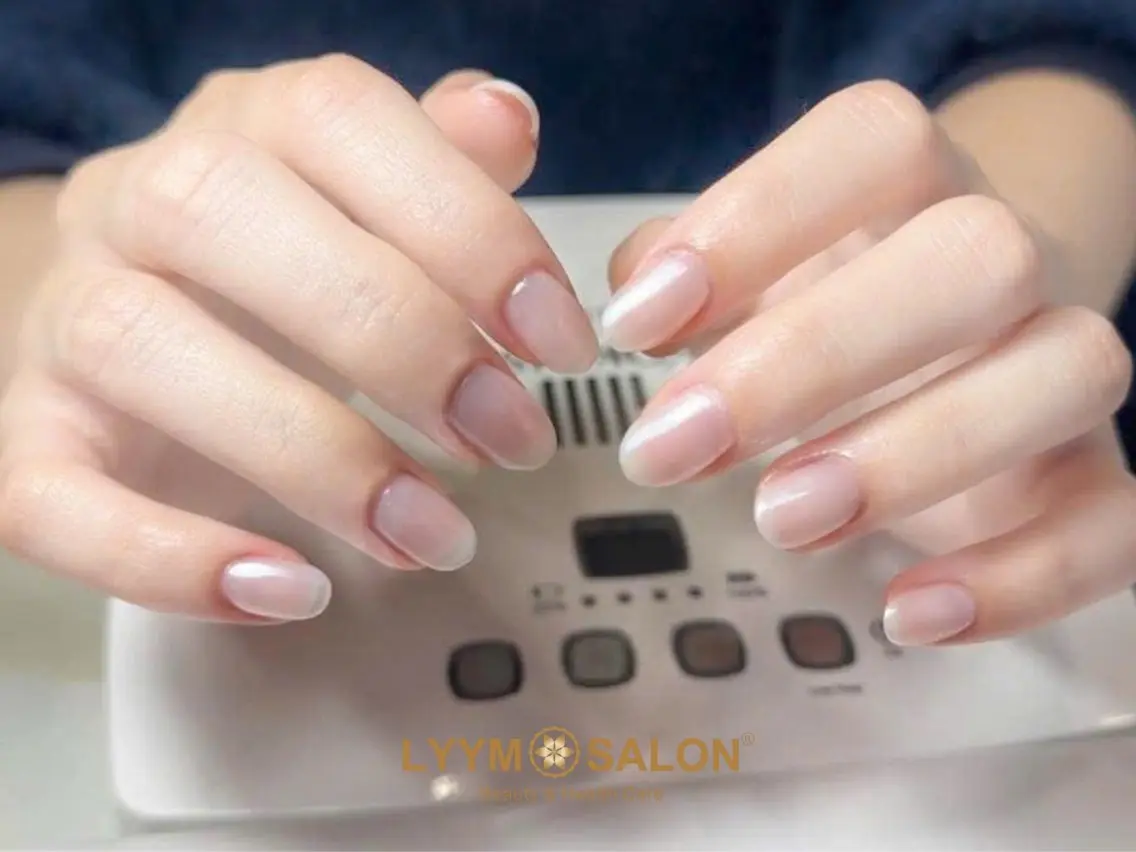 ネイル ボルドー ブラウン チークネイル ドット フットネイル ハンドネイル ハンドケア VAN NAIL 海老名展のネイルデザイン