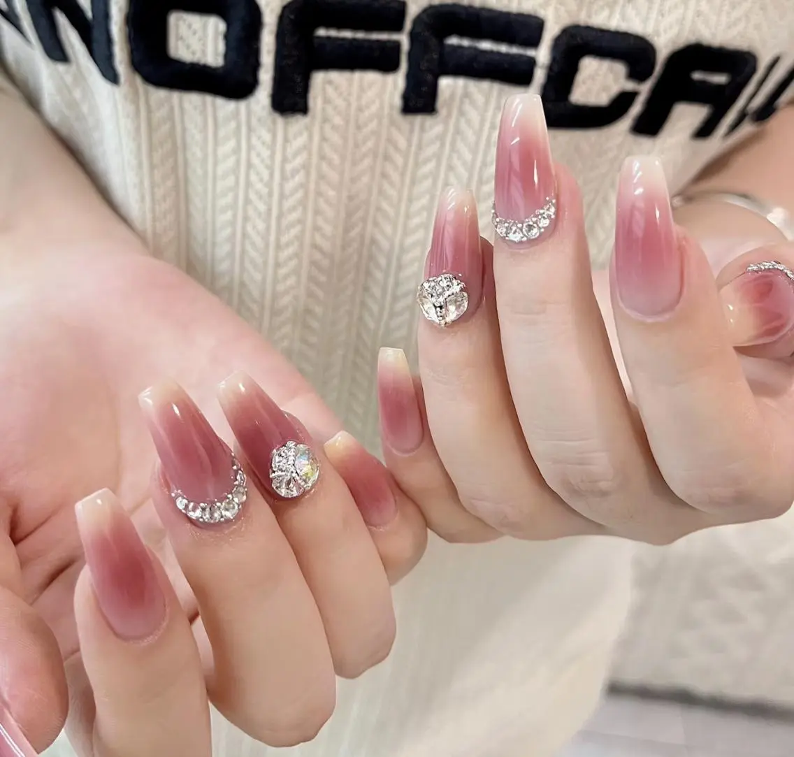 ネイル ハンドネイル 🎀 NaNa_nailのネイルデザイン