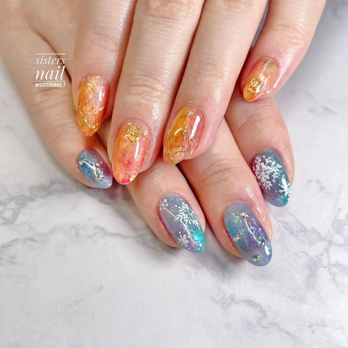 ネイル アートネイル 氷ネイル・うるうるネイル キラキラネイル sisters nail.fのネイルデザイン