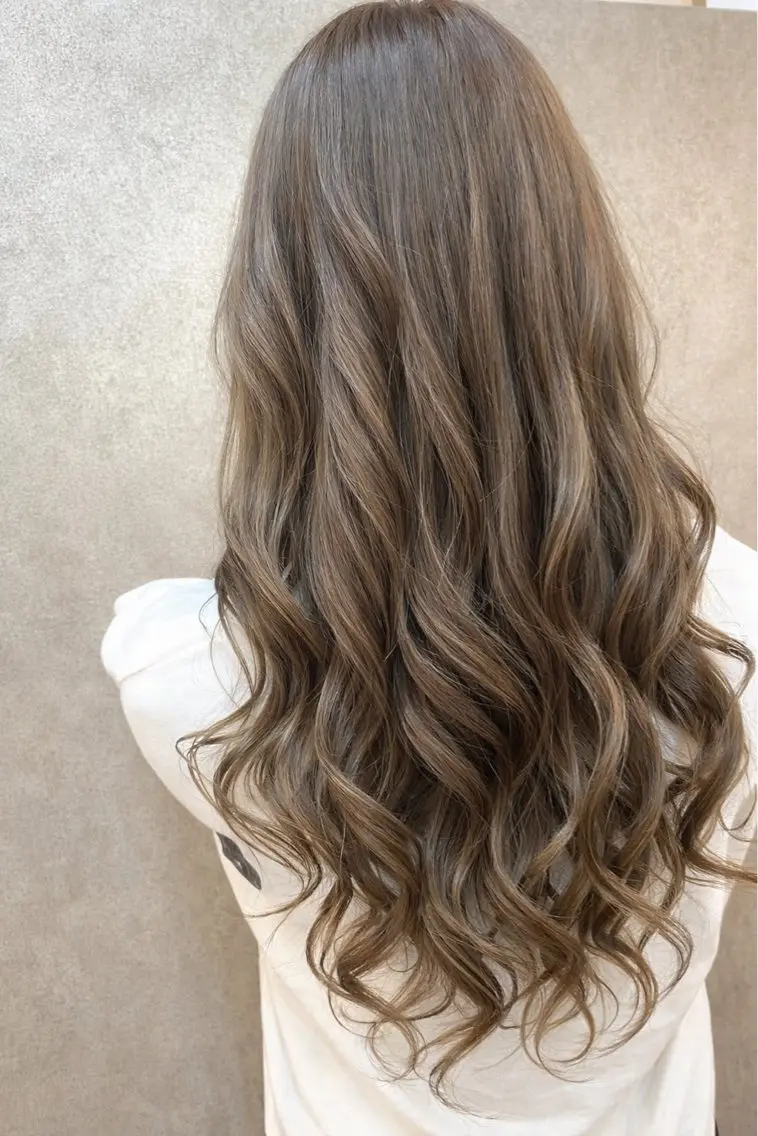 ロング カラー ブラウンカラー 透明感カラー モカブラウン ヘアカラー トリートメント 【enil代表】 杉林和哉のヘアスタイル