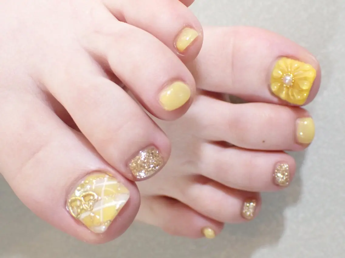ネイル フットネイル Nailsalon C.U.Eのネイルデザイン