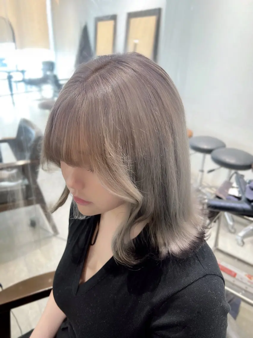 ミディアム カラー ヘアアレンジ 🎀ハイトーン・艶 カラー HANA🎀のヘアスタイル