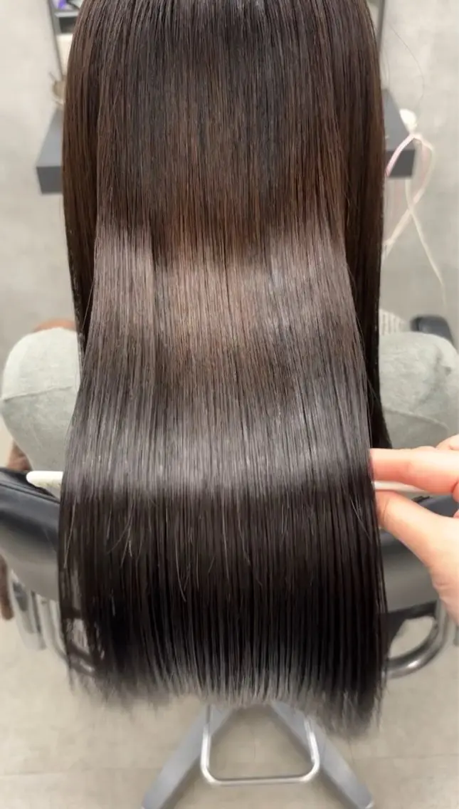 ロング トリートメント ヘアカラー 宮尾 星夢のヘアスタイル