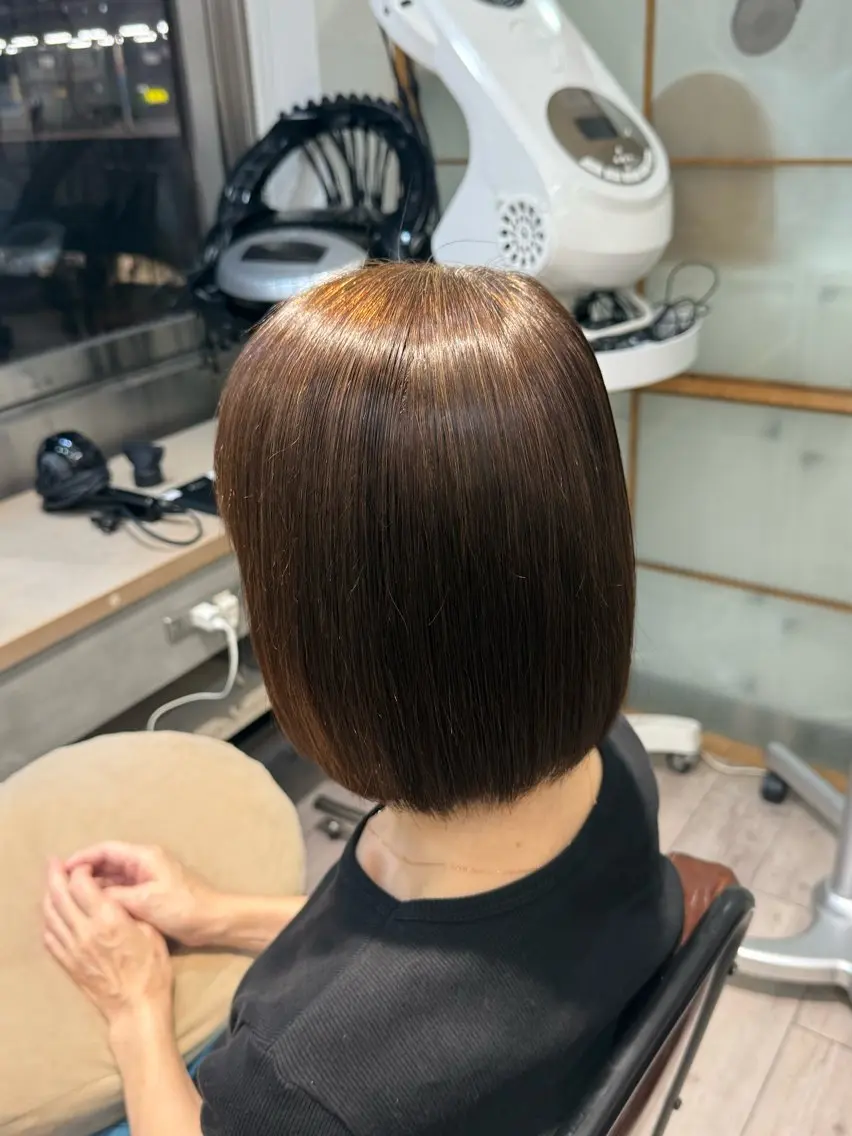 縮毛矯正 高山 穂香のヘアスタイル