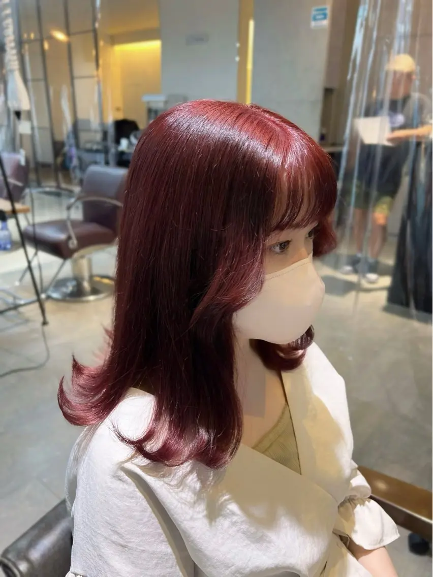 ミディアム カラー ヘアアレンジ 🎀ハイトーン・艶 カラー HANA🎀のヘアスタイル