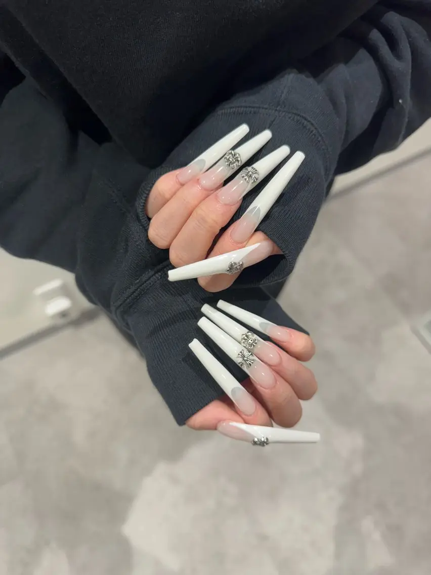 ネイル ハンドネイル IROHA NAIL 北村菜帆のネイルデザイン