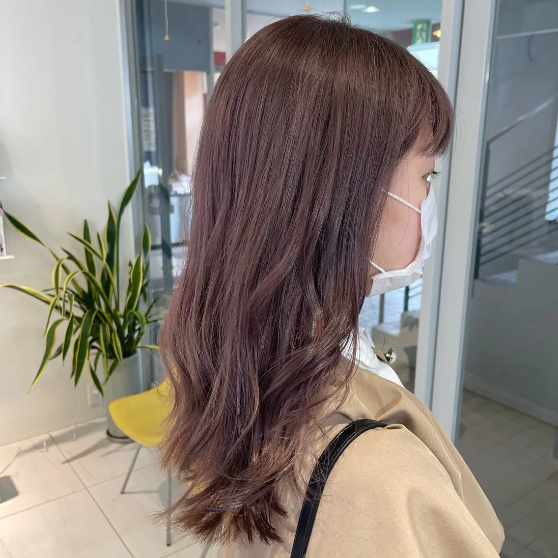 セミロング カラー ベージュカラー ダブルカラー ハイトーンカラー ピンクカラー ピンクベージュ 由比藤理子 ブリーチカラー🌈のヘアスタイル